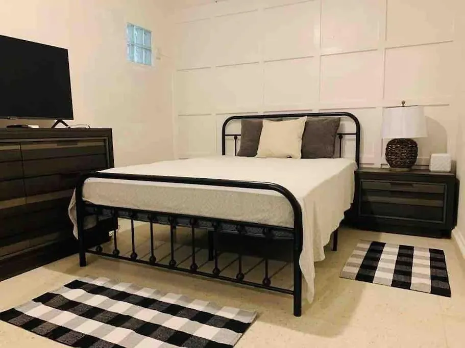 Homestay Private Rooms In Duplex Home W 4 Baths Fq Beds 1-3Ppl San Juan Puerto Rico