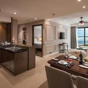 https://sunrise-luxury-apartment-with-ocean-view.hotelsofhoian.com